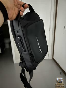 شنط كتف مع منفذ USB 8